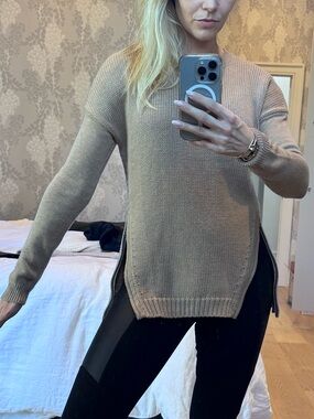 BCBG Heather Camel Sweater with Zippers size XS